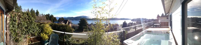 CHARACTER HOUSE 5 MONTH RENTAL IN GIBSONS NOV 1, 2026 to MARCH 31, 2027